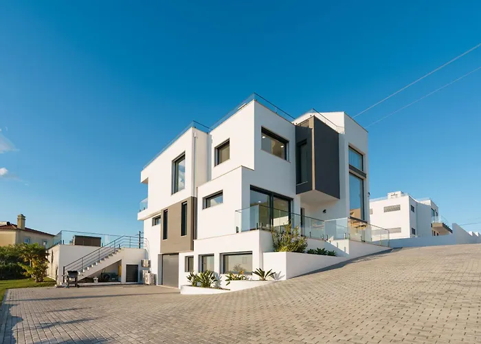 Gold With Ocean View, Jacuzzi And Private Pool فيلة *